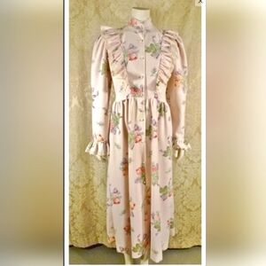 1980's Oscar de la Renta Floral High Neck Ruffled Puff Sleeve Dress Robe